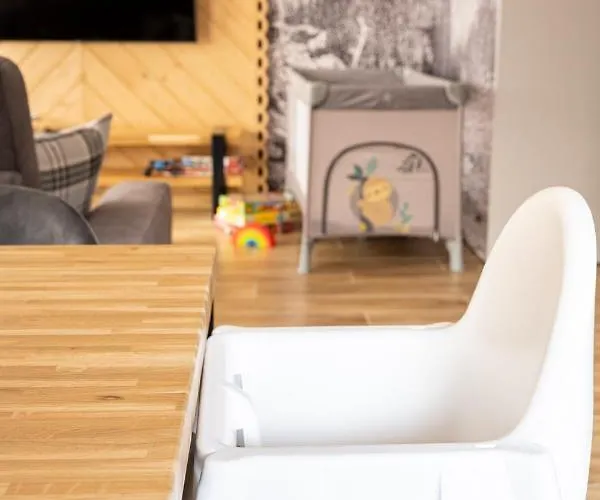 Tatrzanskie Zacisze - Pod Orlem Apartamento *